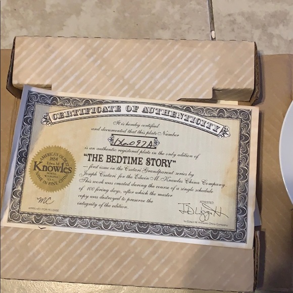 Knowles collectible Plate - Picture 4 of 4